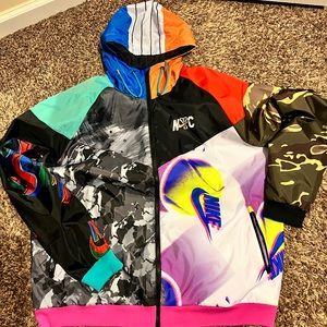 Nike windbreaker jacket